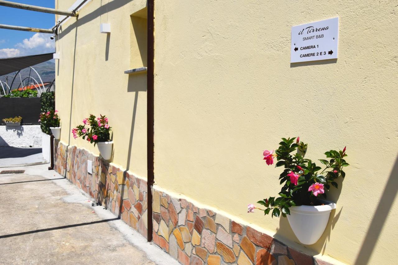 B&B Il Tirreno Cipollina Esterno foto
