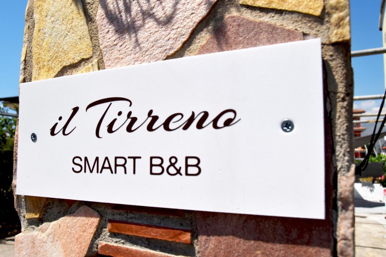 B&B Il Tirreno Cipollina Esterno foto